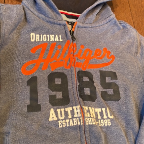 Tommy Hilfiger Hoodie - Picture 2 of 5